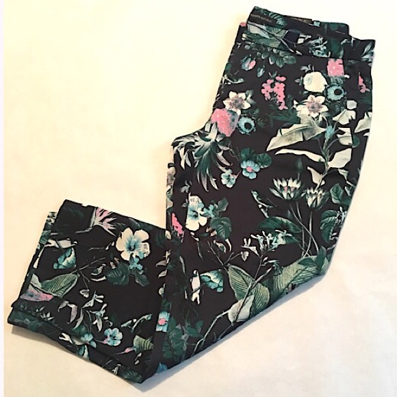 SOLD⭐️NWT banana republic Avery pants⭐️ - Picture 2 of 8